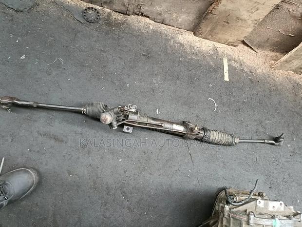 Nissan Vannet Steering Rack - thumbnail 2