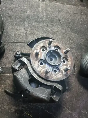 Townace Front Hub