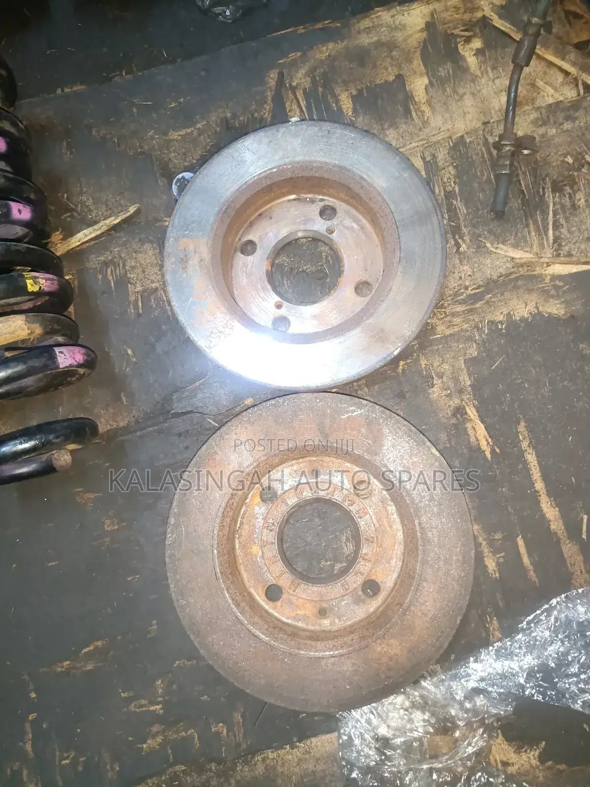 Daihatsu Mira Brake Discs