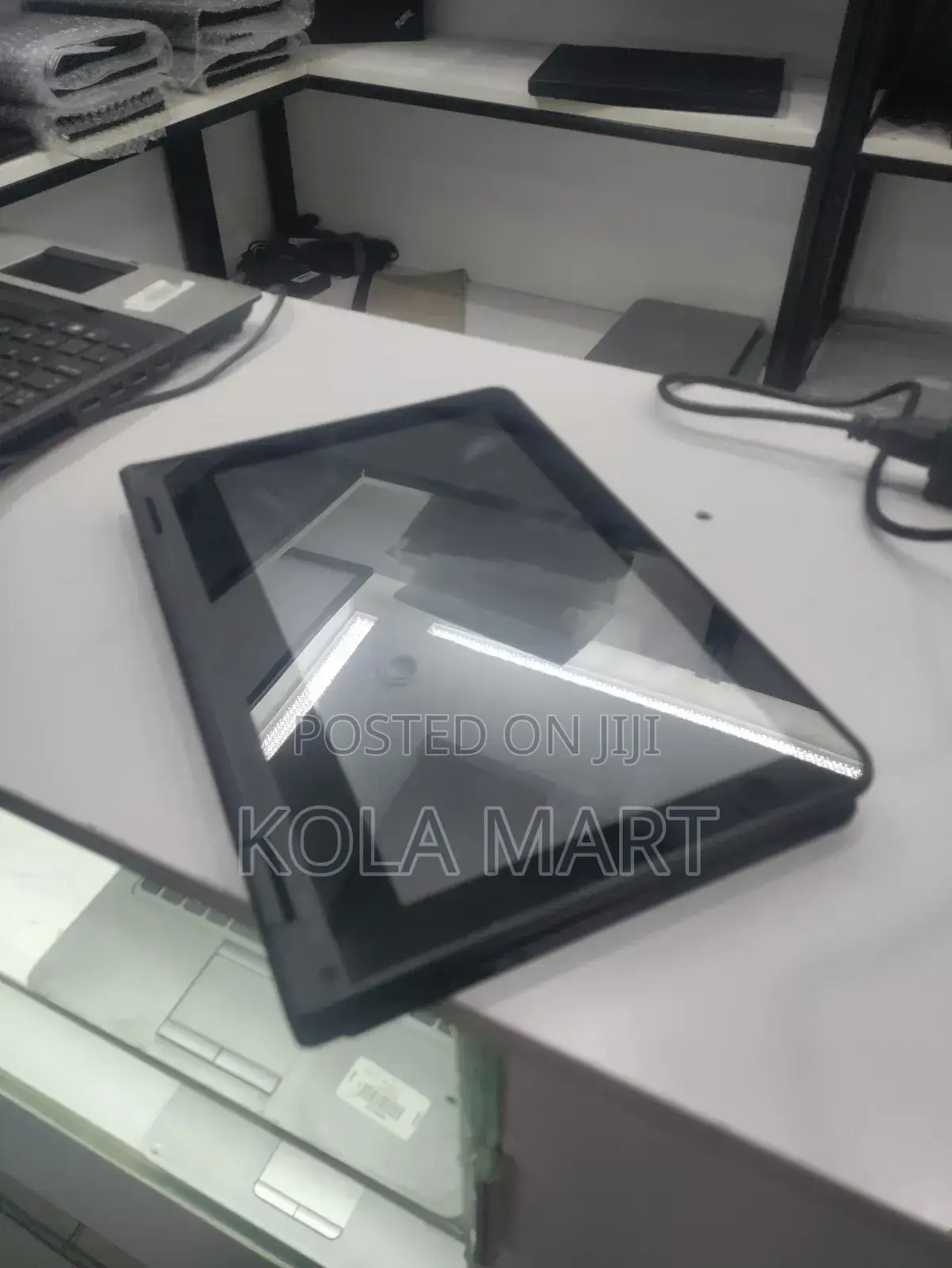 New Laptop Lenovo Yoga 11e 4GB Intel HDD 500GB
