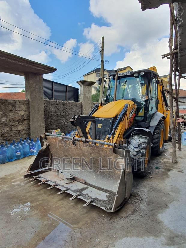 JCB 3CX Backhoe Loader- Made in England - thumbnail 5