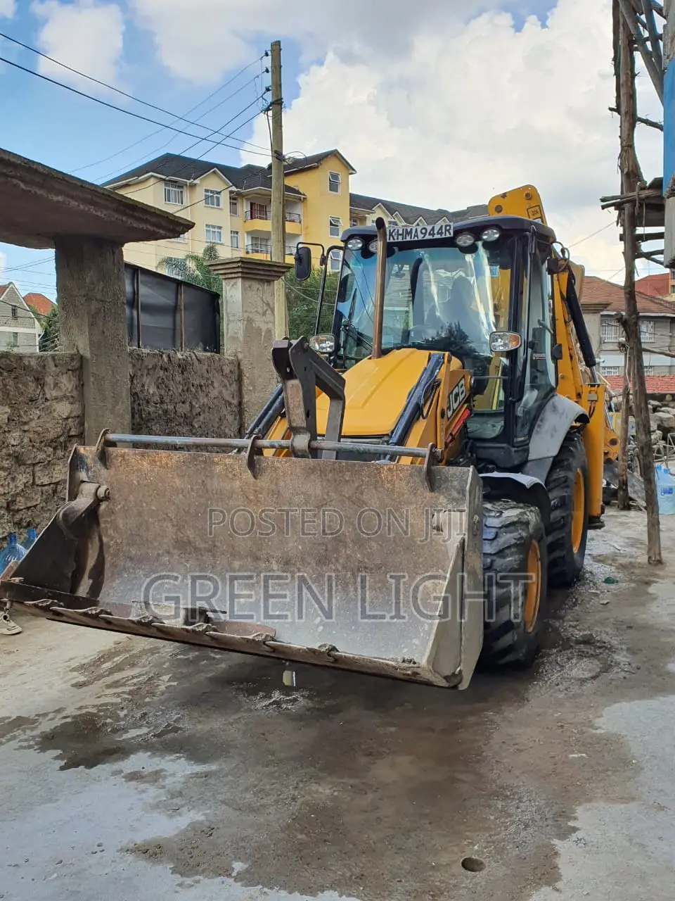 JCB 3CX Backhoe Loader- Made in England