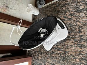 Mamaroo Baby Swing 4moms - main view