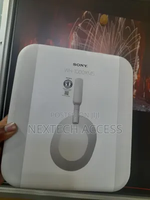 Sony Wh-1000xm5