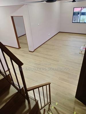 Spc (Stone Plastic Composite ) - thumbnail 2