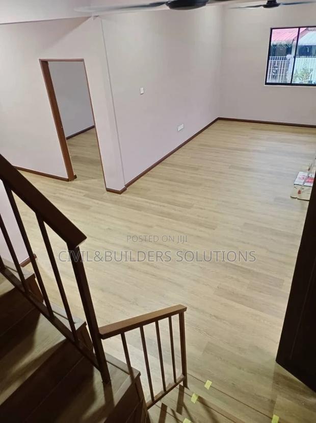 Spc (Stone Plastic Composite ) - main view