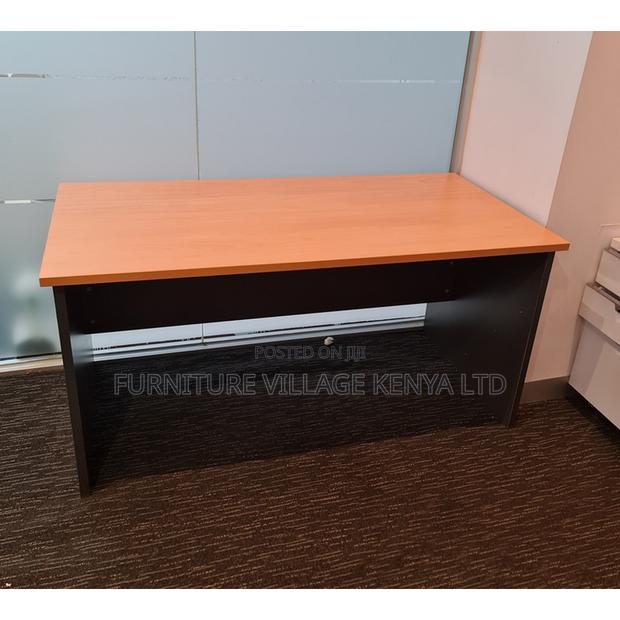 Office Desk -1.4 Meters Table With Lockable Drawers