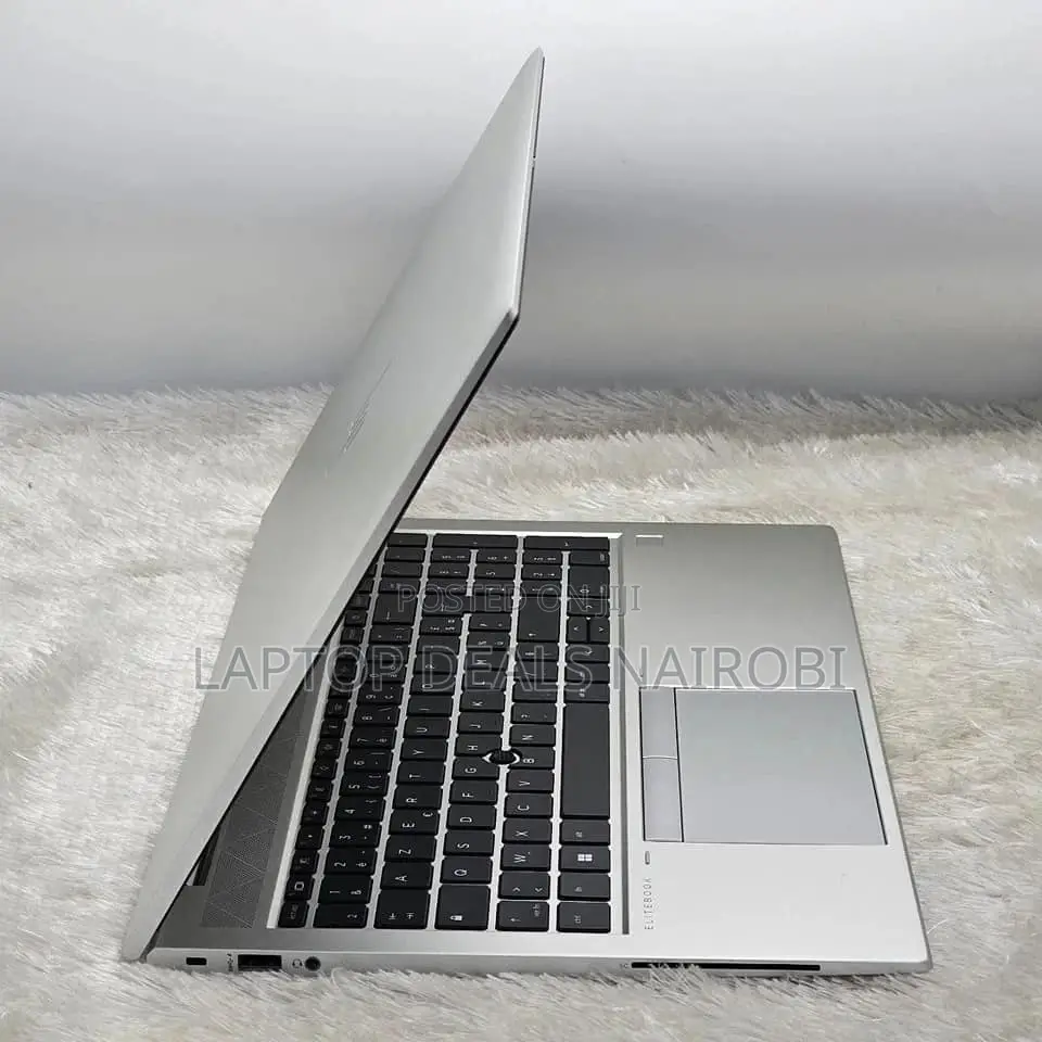 Laptop HP EliteBook 850 G8 16GB Intel Core I5 SSD 256GB
