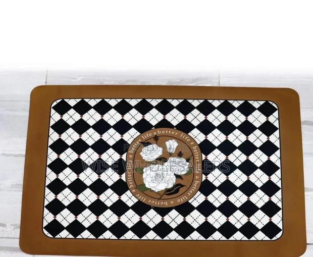 Classic Absorbent Bathroom Mat Ant-Slip Shower Bath