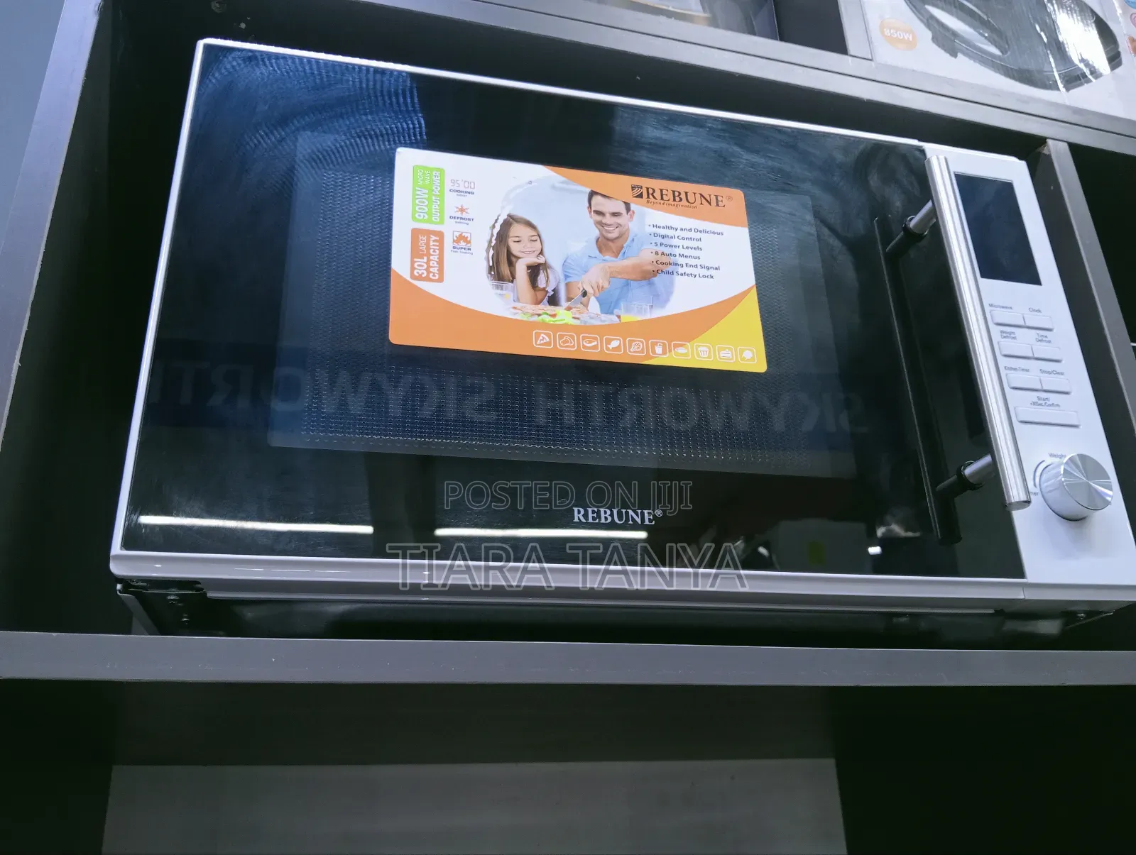 Rebune 30 Litres Digital Microwave