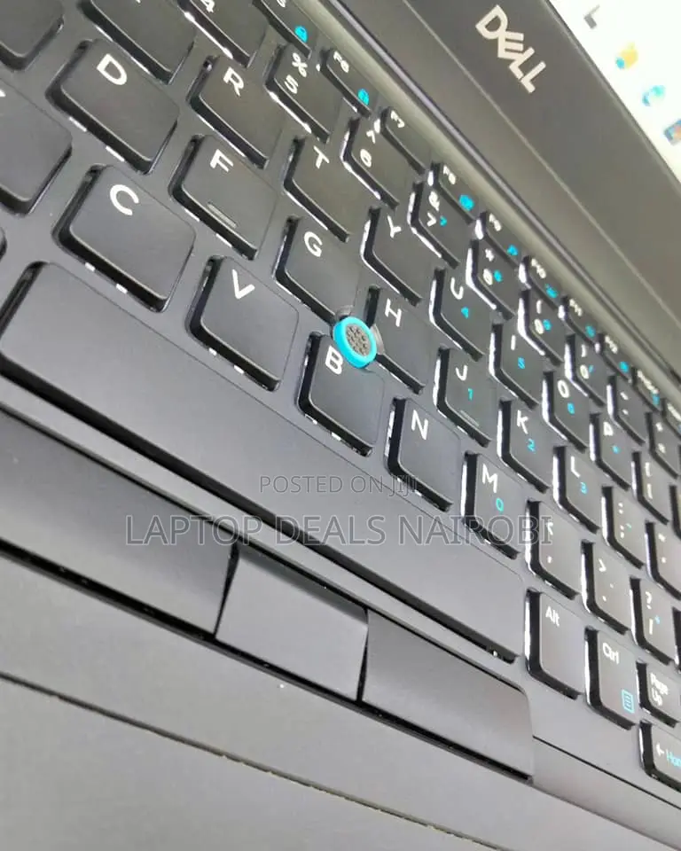 Laptop Dell Latitude 5490 8GB Intel Core I5 SSD 256GB