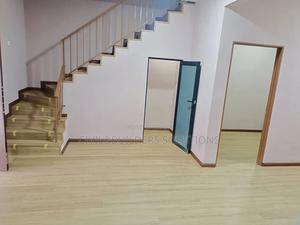 Lvt ( Prairie Grass Brown Shade) - main view