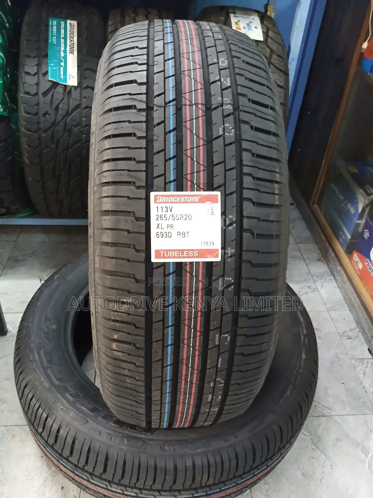 265/55r20 Bridgestone Dueler Tire