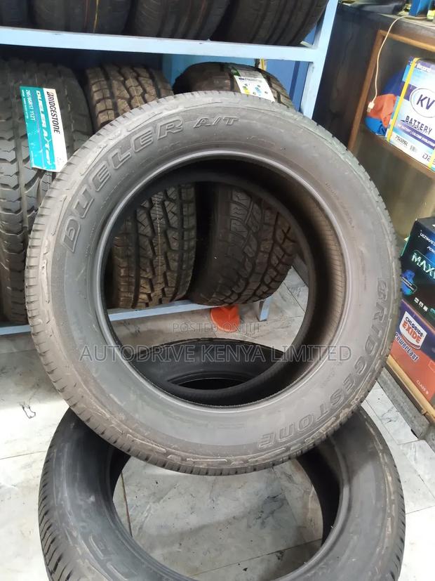 265/55r20 Bridgestone Dueler Tire - thumbnail 3