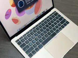 Laptop Apple MacBook Air 2018 8GB Intel Core I5 SSD 256GB