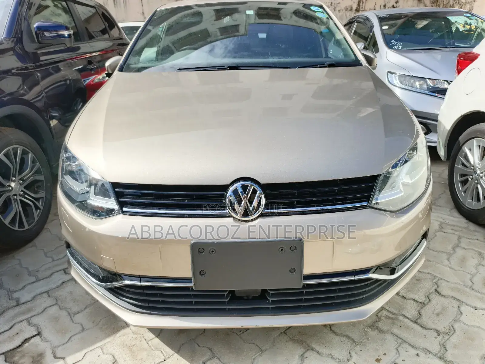 Volkswagen Polo 2018 Gold