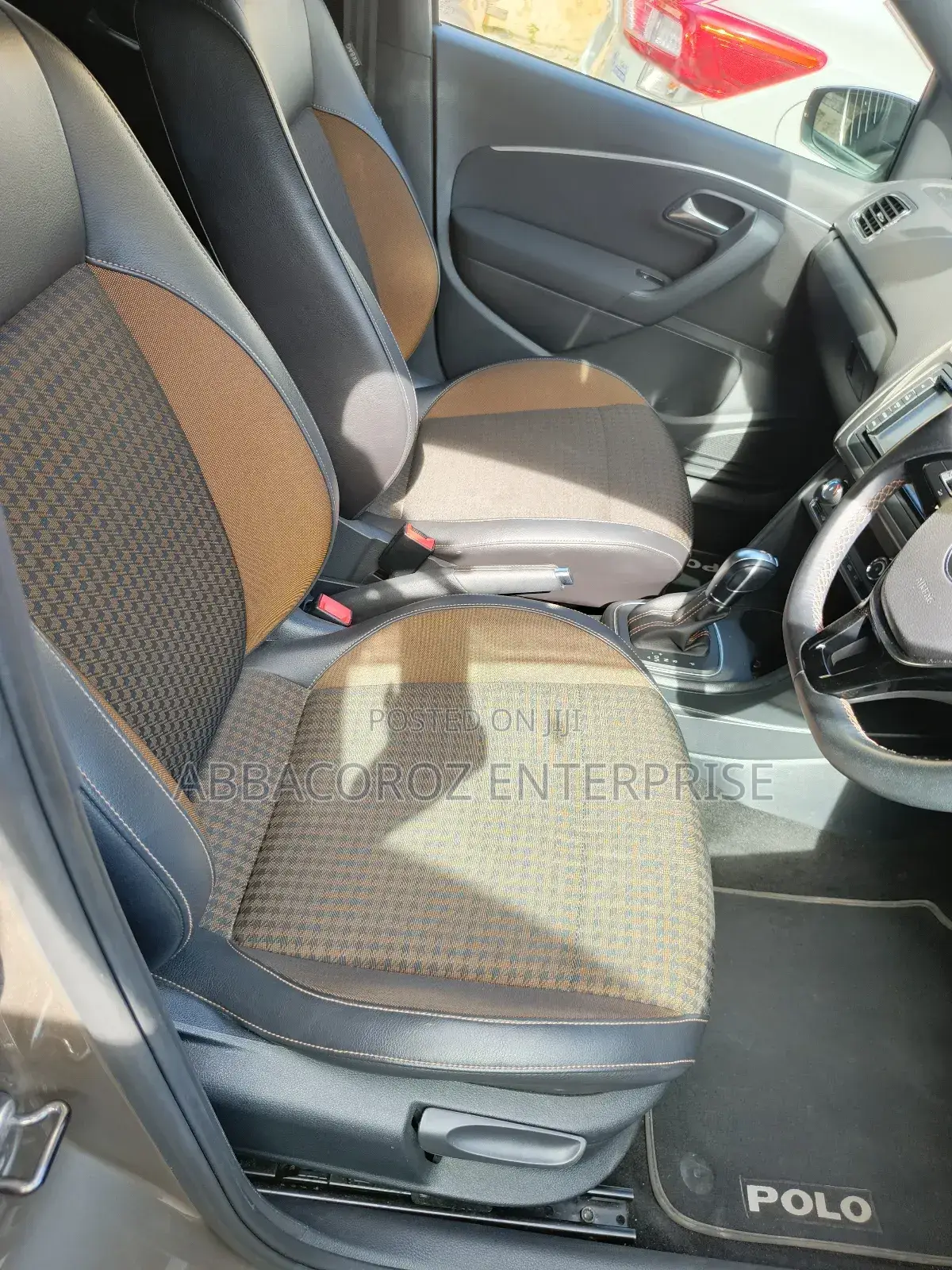 Volkswagen Polo 2018 Gold