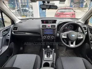 Subaru Forester 2.0XT Touring AWD 2017 Black