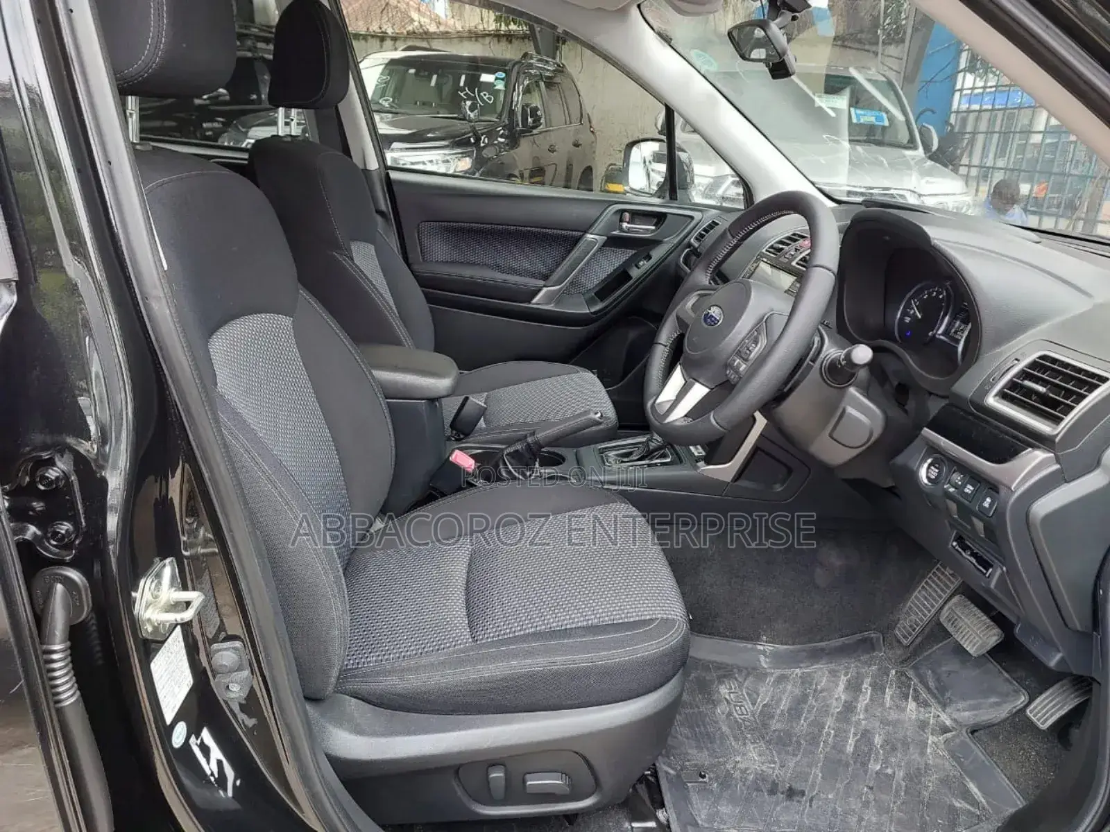 Subaru Forester 2.0XT Touring AWD 2017 Black