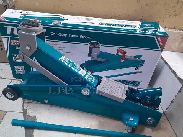 Industrial Hydraulic Floor Jack, 3ton.