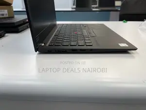 Laptop Lenovo Thinkpad T14s Gen 1 8GB Intel Core I5 SSD 256GB