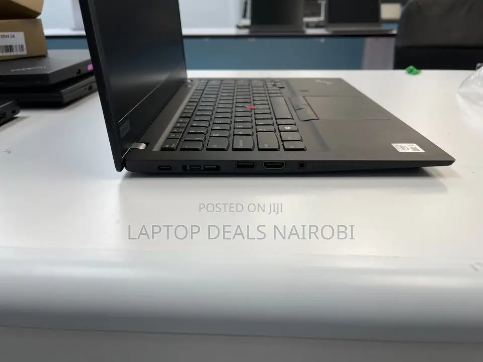 Laptop Lenovo Thinkpad T14s Gen 1 8GB Intel Core I5 SSD 256GB