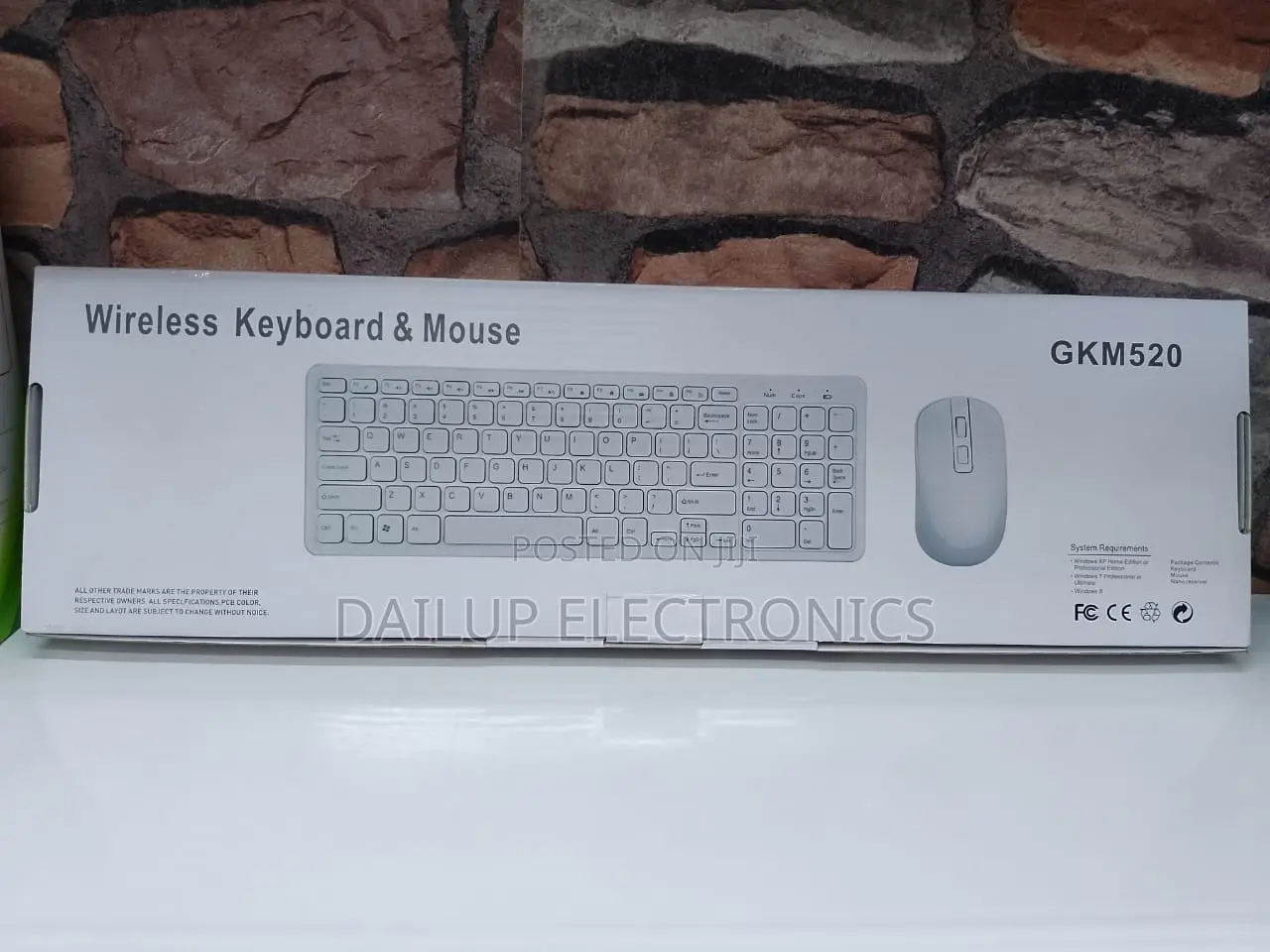 Wireless Keyboard and Mouse GKM520