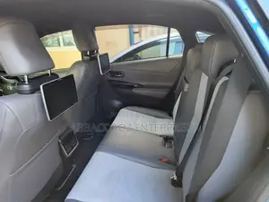 Toyota Harrier 2.0 Turbo 2017 Blue