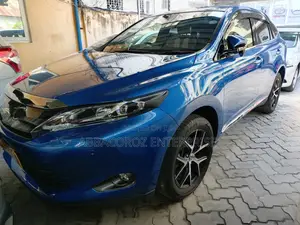 Toyota Harrier 2.0 Turbo 2017 Blue