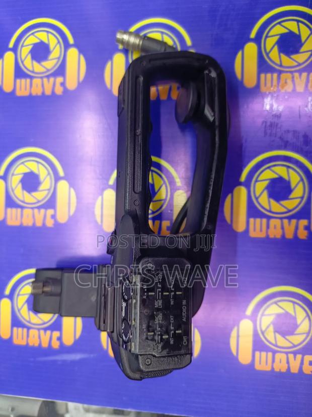 Canon C100 XLR Holder - thumbnail 3