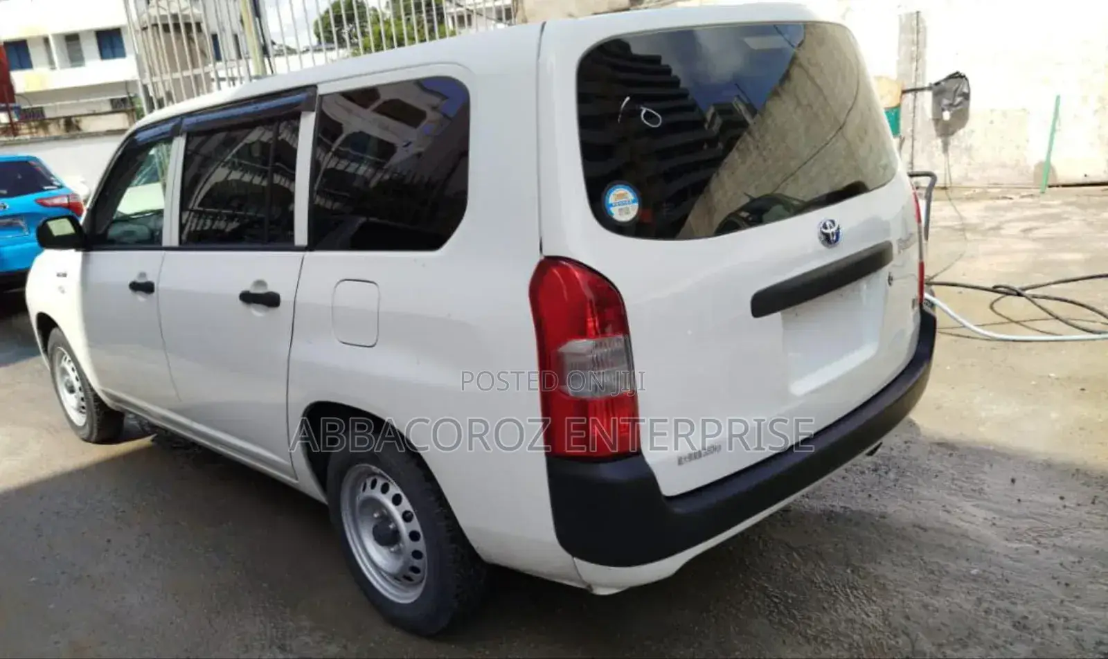 Toyota Probox 1.5 Hybrid GL 2019 White