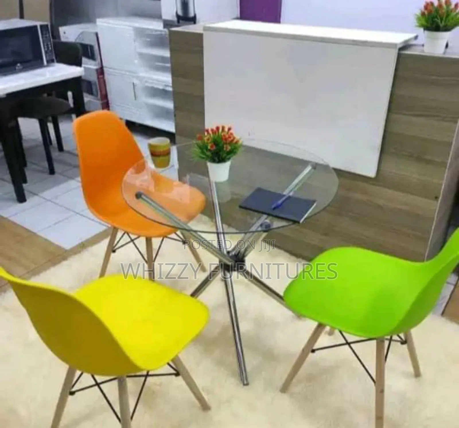 Round Dinning Set
