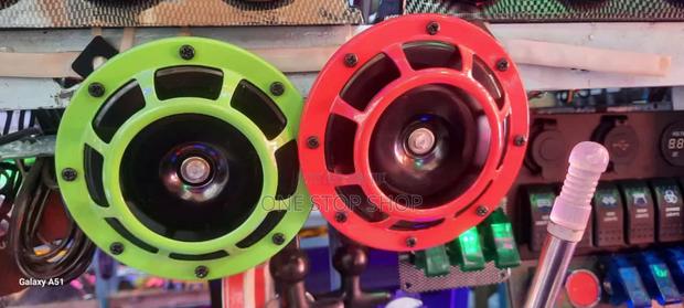 Blue or Green Universal Spoetish 12v Hella Horns - main view