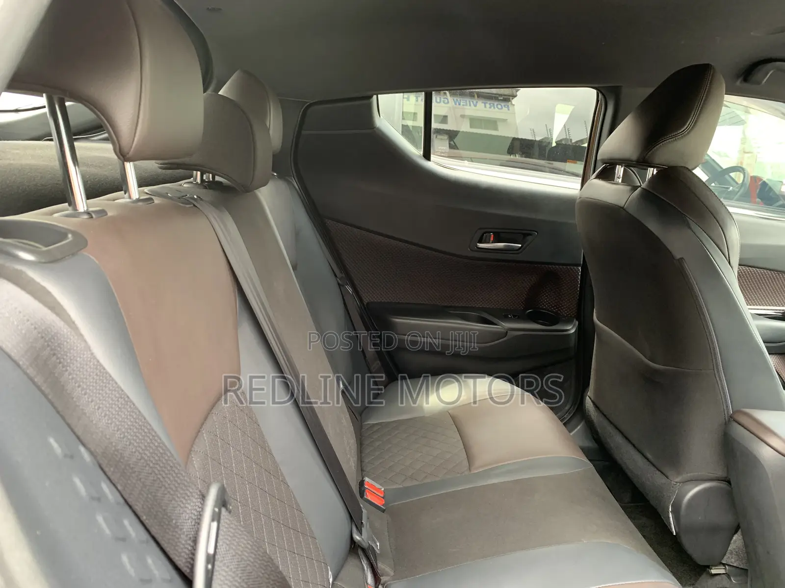 Toyota C-HR 2017 Brown