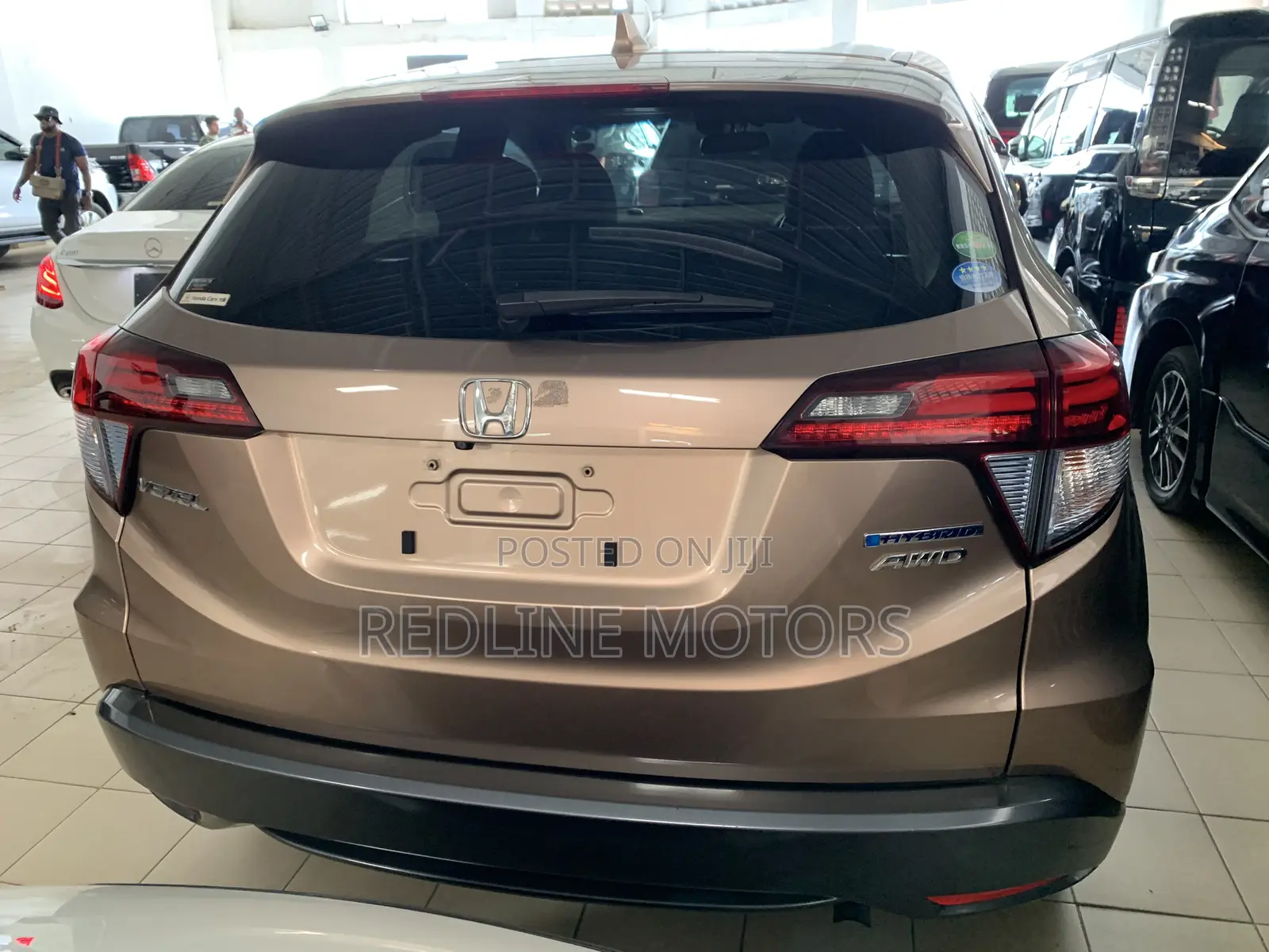 Honda Vezel 1.5 Hybrid 2WD 2017 Gold