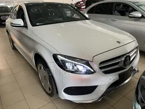 Mercedes-Benz C200 2018 White