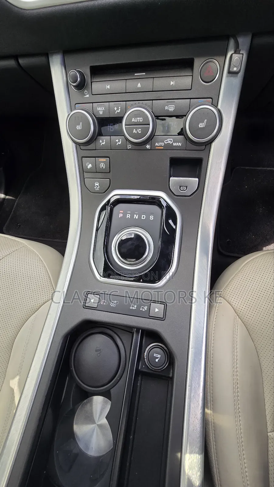Land Rover Range Rover Evoque HSE Dynamic 4x4 5-Door 2017 Gold