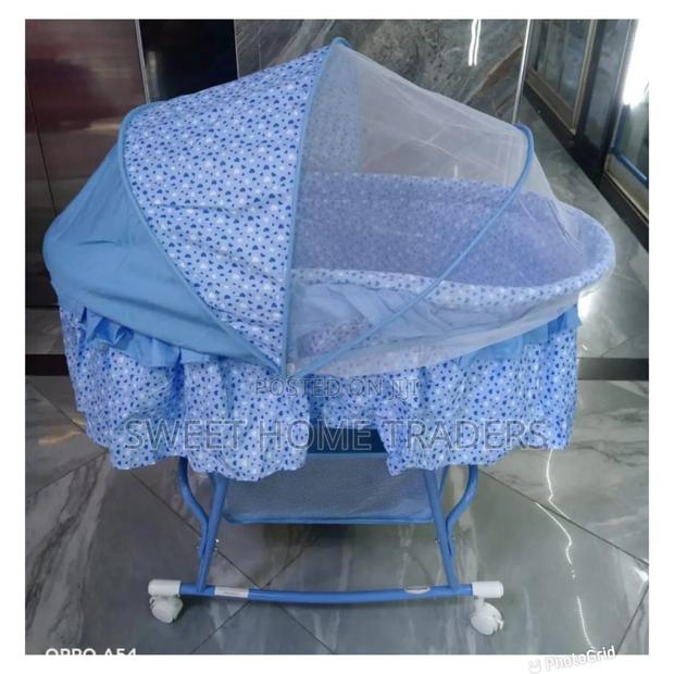 Baby Bassinet Blue - main view