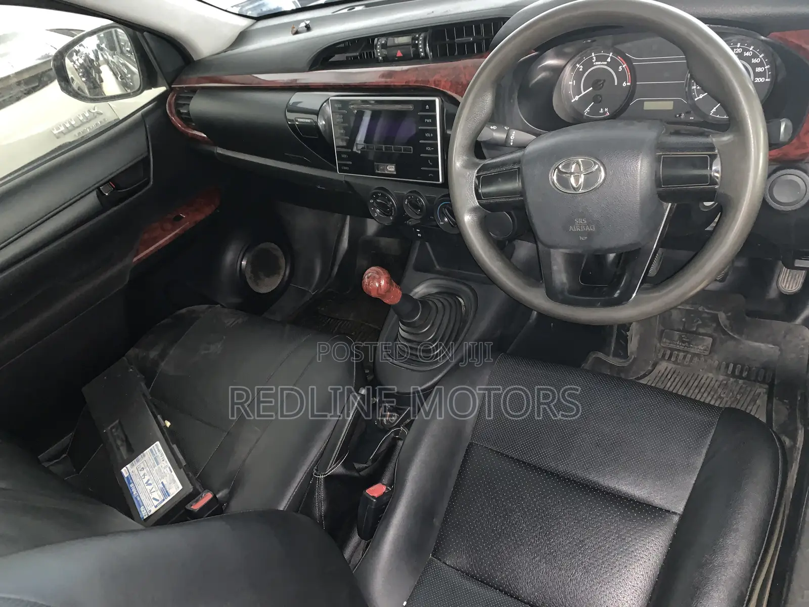 Toyota Hilux 2018 Silver