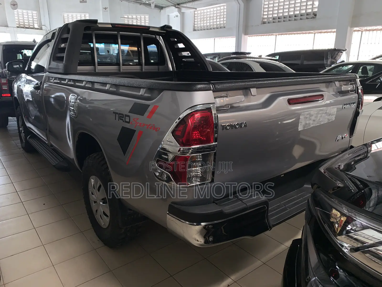 Toyota Hilux 2018 Silver