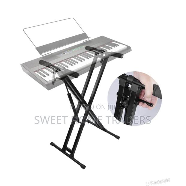 Piano/Keyboard Stand With Locking Stands Double X Shape - main view