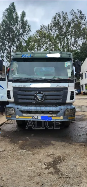 6X4 Foton Prime Mover