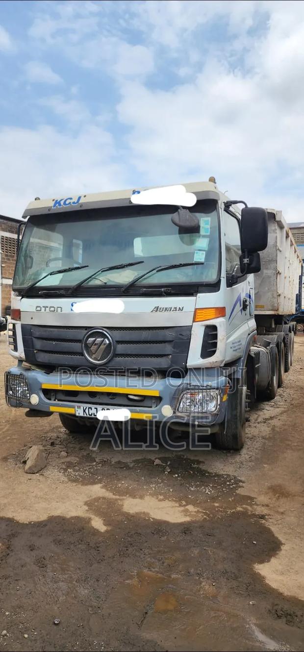 6X4 Foton Prime Mover - thumbnail 2