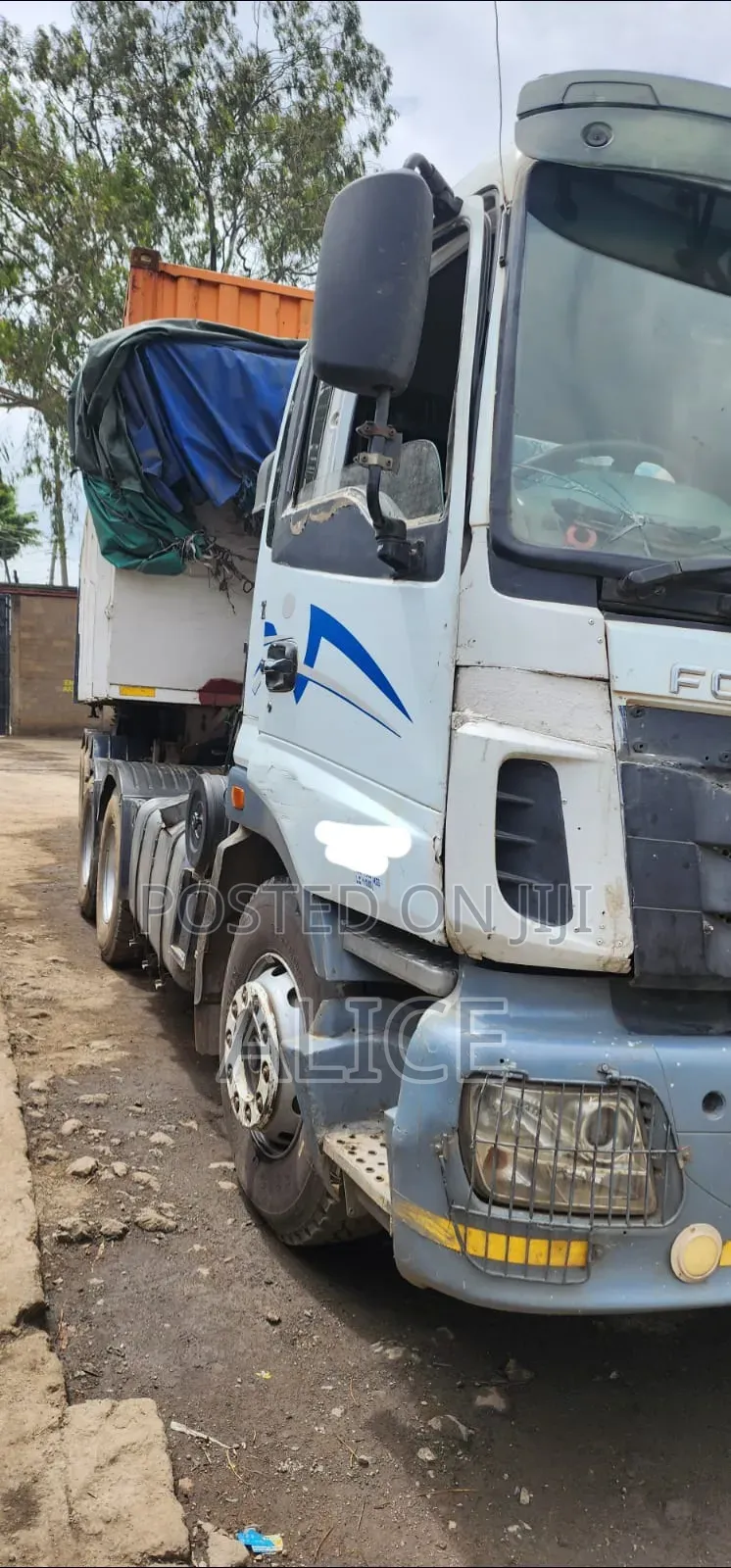 6X4 Foton Prime Mover