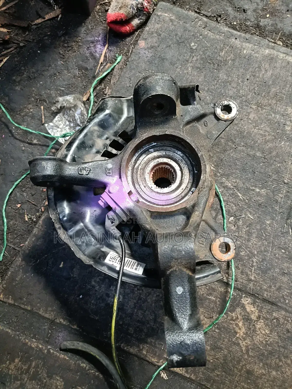 Noah Voxy Front Hub Bearing
