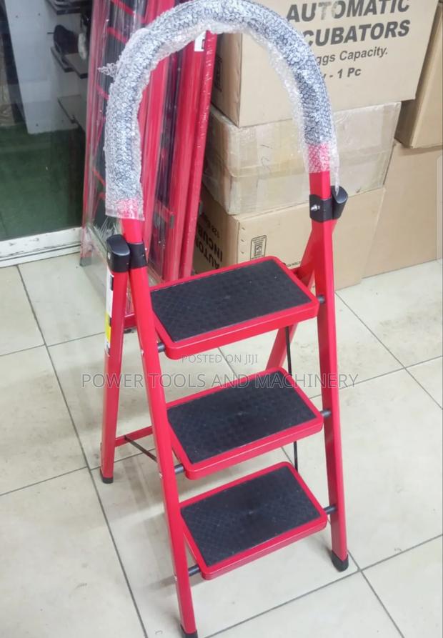 3 Steps Ladder - main view