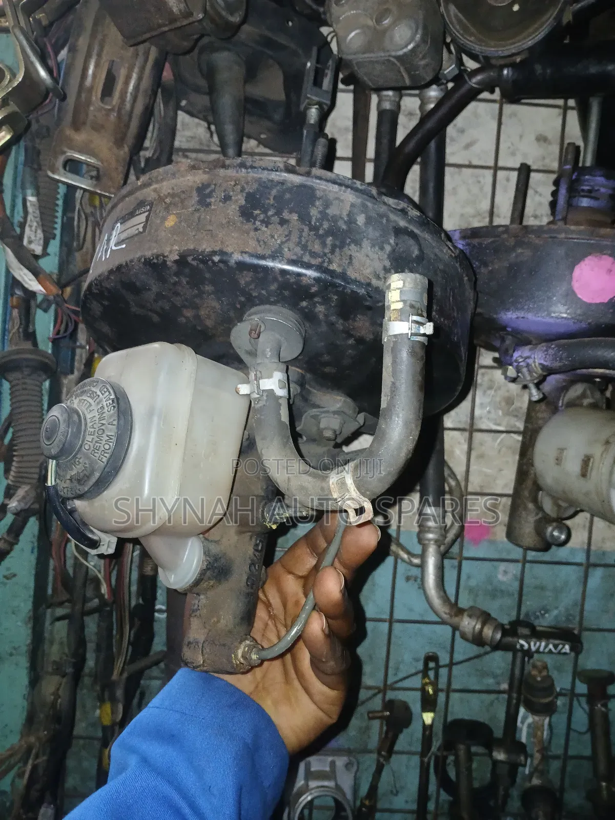 Brake Booster Plus Master Cylinder Toyota Hilux Yn55