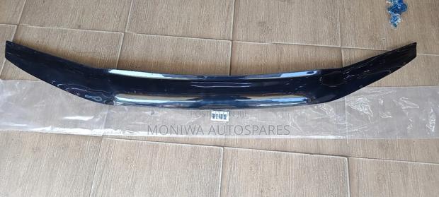 Bonnet Mate for Toyota Hilux Vigo 2012