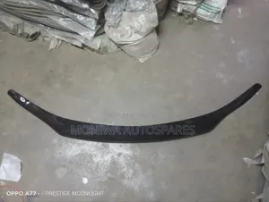 Bonnet Mate for Toyota Hilux Revo
