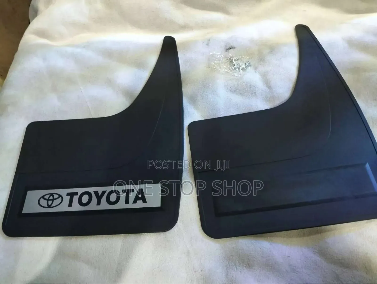 2pcs Toyota Mudsplash Black Guards